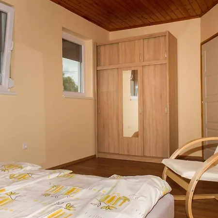 24 Holiday home *