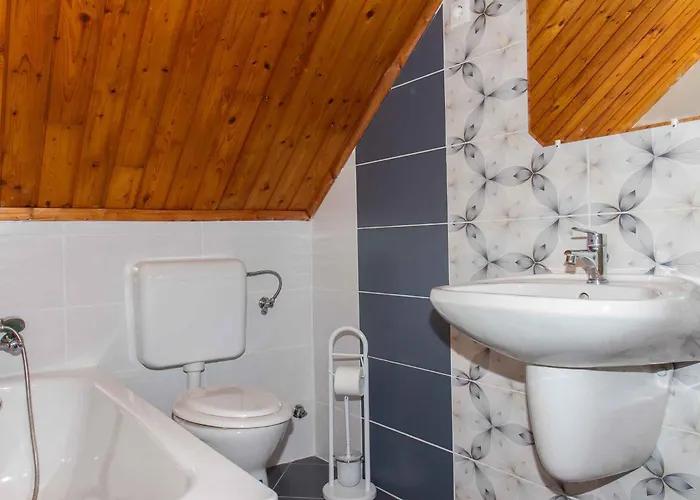 24 Balatonkeresztúr